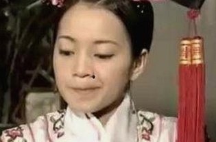 揭秘小巧🐥伸女生🍑🍑里姿势官方版：最新动态与应用指南