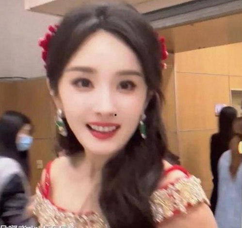 小伙子泻火老阿视频官方版：从网络热门到合法下载的全解析