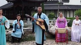 爱液官方网站百度免费官方版：探讨热门资源的安全与争议